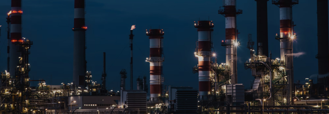 Refinery operating environment.